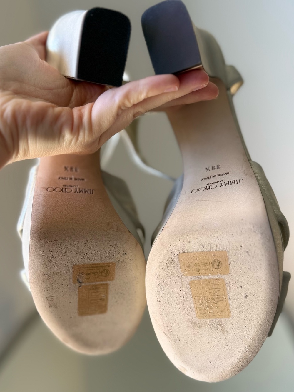 Like new Jimmy Choo Women’s Heloise 80 Shimmer Suede Platform Sandals $1,050 - Picture 15 of 16